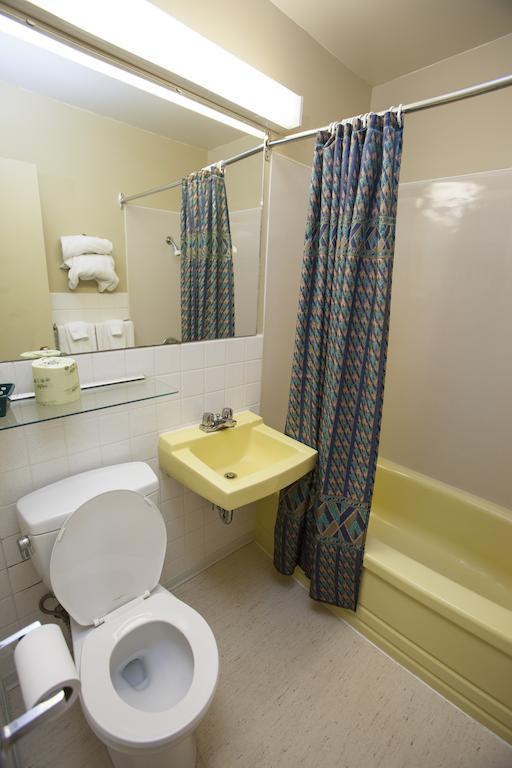 Lake-Vu Motel Kenora Chambre photo