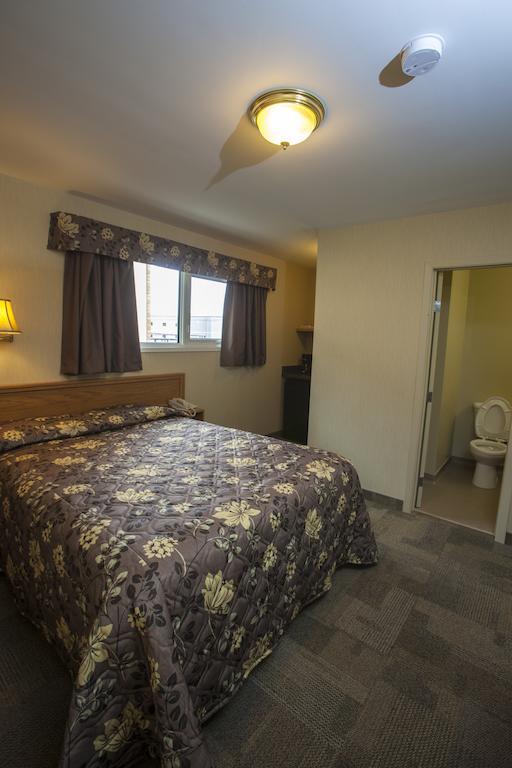 Lake-Vu Motel Kenora Extérieur photo