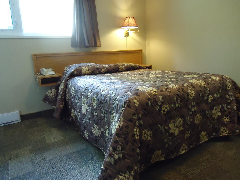 Lake-Vu Motel Kenora Chambre photo