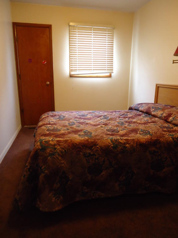 Lake-Vu Motel Kenora Extérieur photo